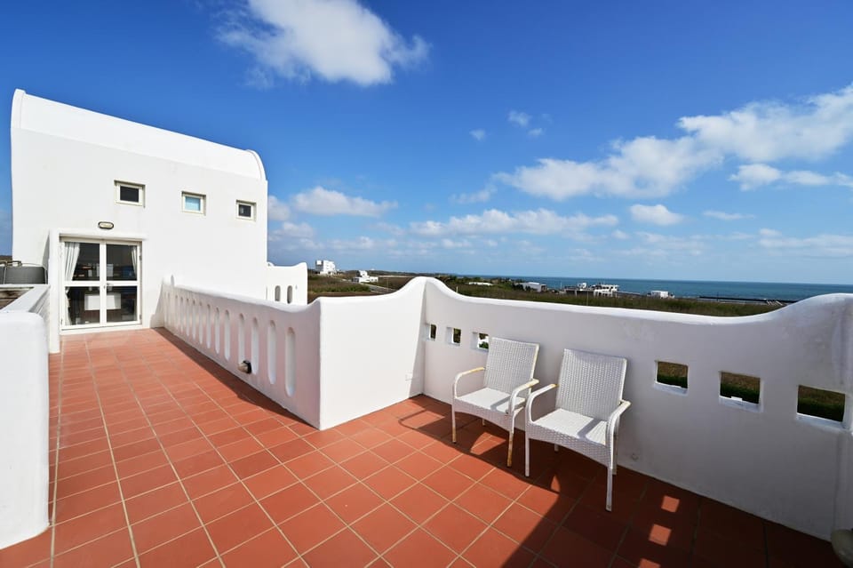 Property building, Patio, Sea view