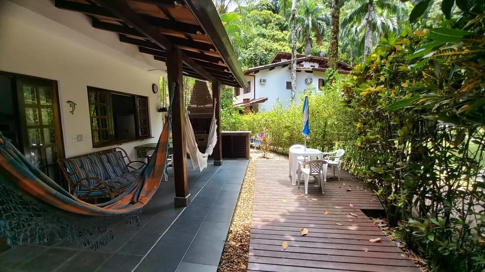 Garden, Balcony/Terrace