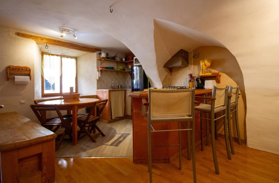 Charmant Appartement de 39m2 à Guillestre Apartment in Piedmont