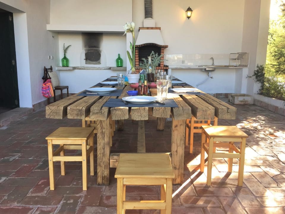 ST Pool Gardens SESIMBRA,Tranquility Beach 10min House in Setubal District