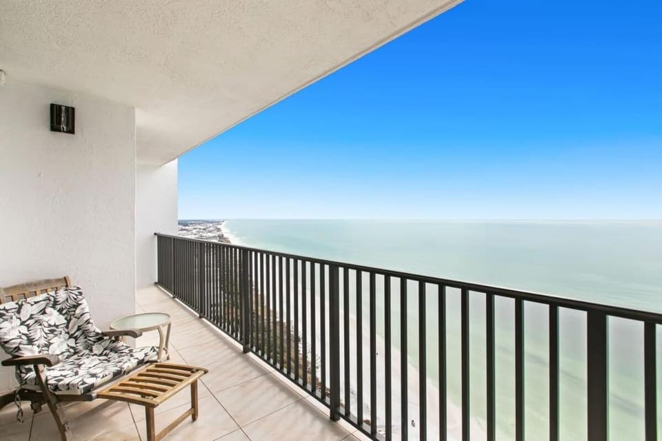 One Seagrove Place 2106 House in South Walton County