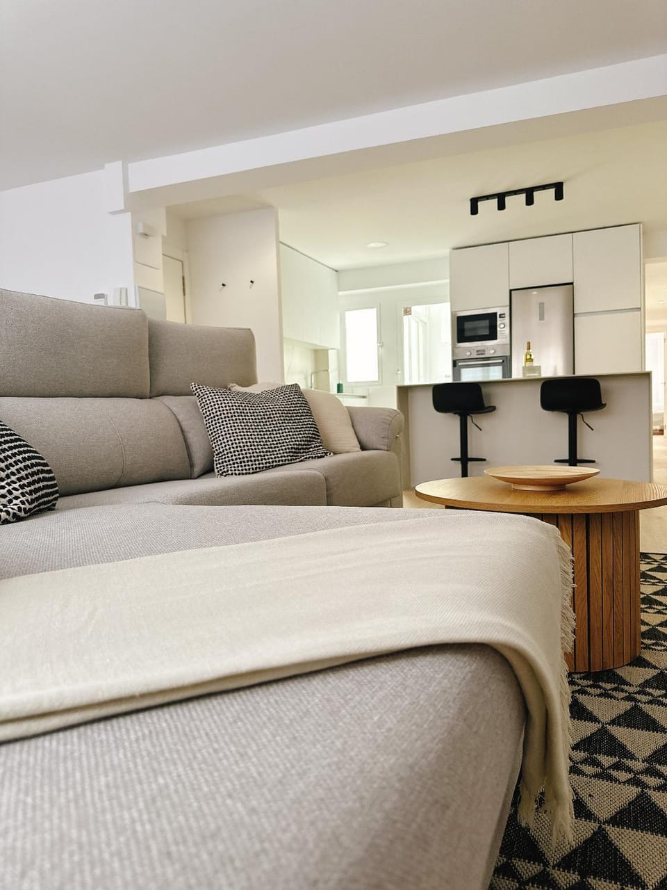 TV and multimedia, Living room, Seating area