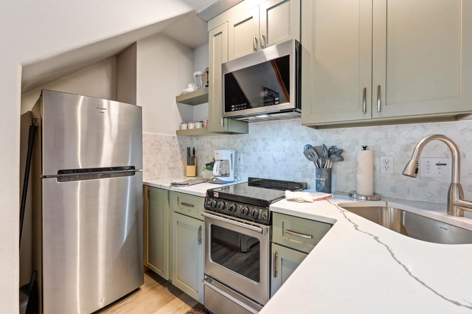 Creekside Suites 20 by Estes Park Condos Apartment in Estes Park