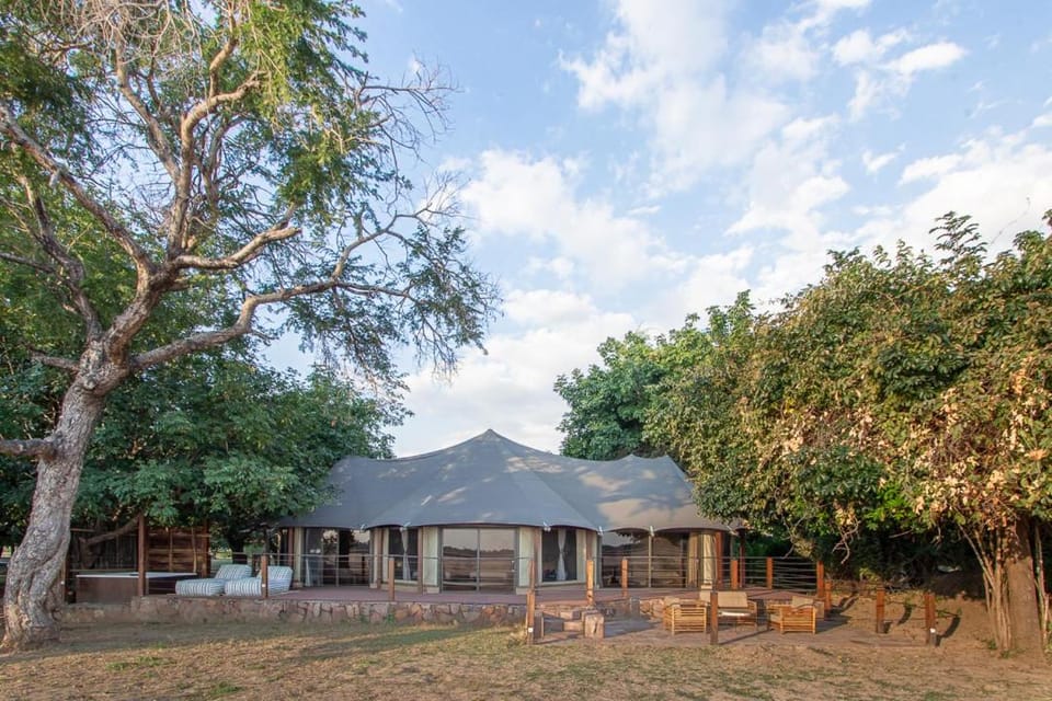 Mopani Safari Lodge Nature lodge in Zambia
