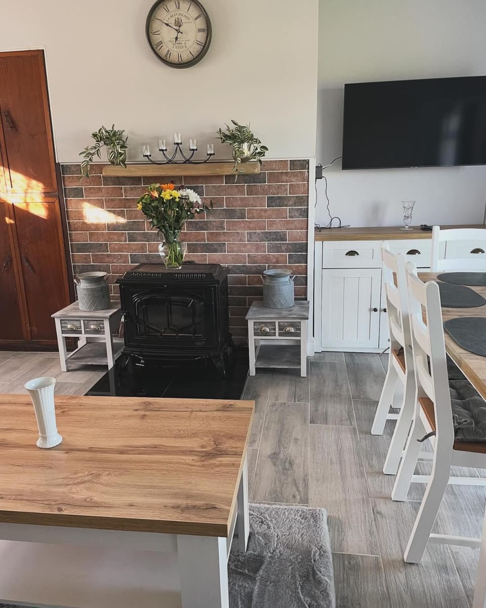 Castle View Cottage - Entire Home House in County Kerry