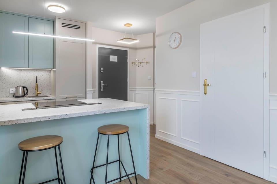 Kitchen or kitchenette, stove