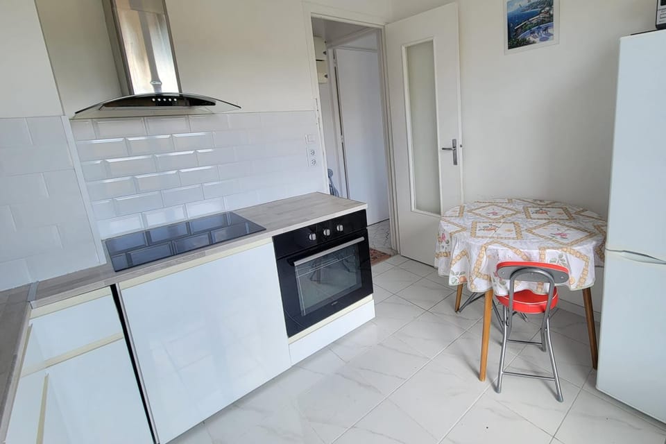 Apartment in the heart of Saint-Raphaël Apartment in Saint-Raphael