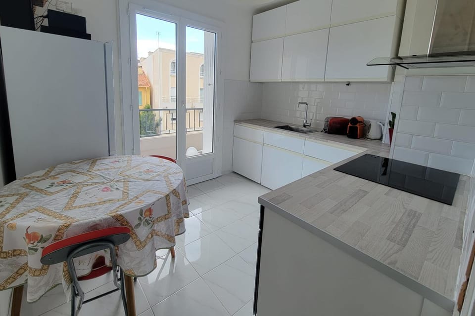 Apartment in the heart of Saint-Raphaël Apartment in Saint-Raphael