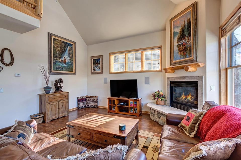 Corral 302S by Great Western Lodging Apartment in Breckenridge