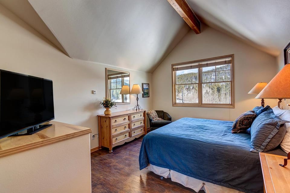 Corral 302S by Great Western Lodging Apartment in Breckenridge