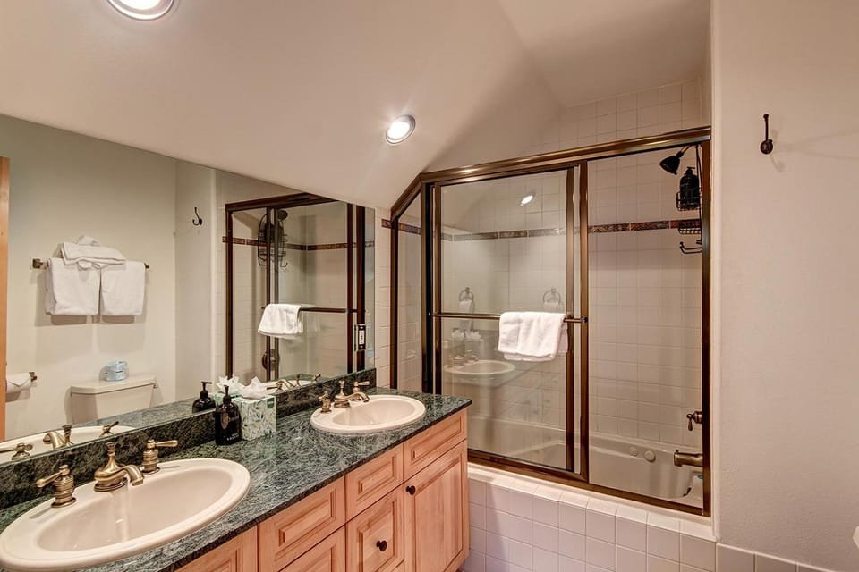 Corral 302W by Great Western Lodging Apartment in Breckenridge