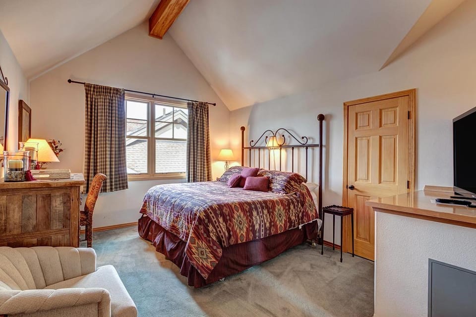 Corral 308W by Great Western Lodging Apartment in Breckenridge