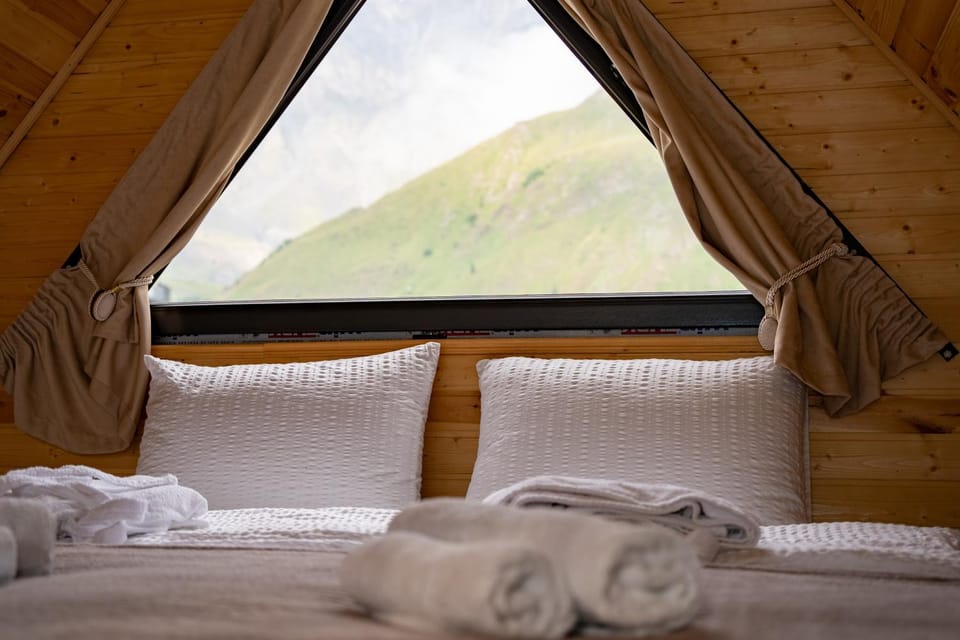 Outdoor Cottages Kazbegi Chalet in Georgia