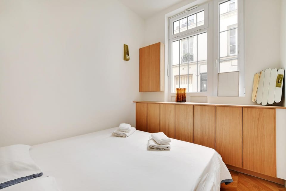 Belleville republique Apartment in Paris