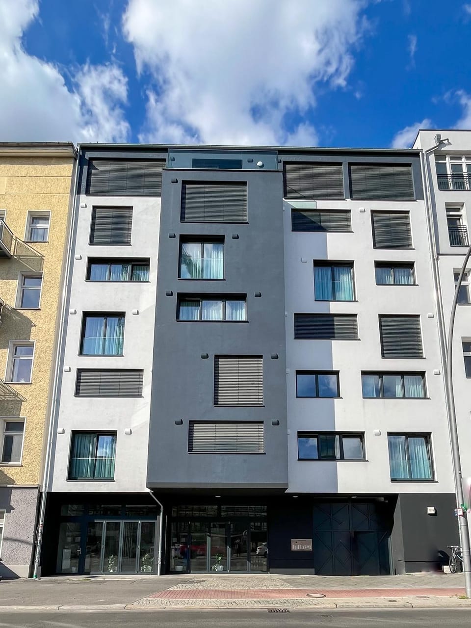 Property building, Street view