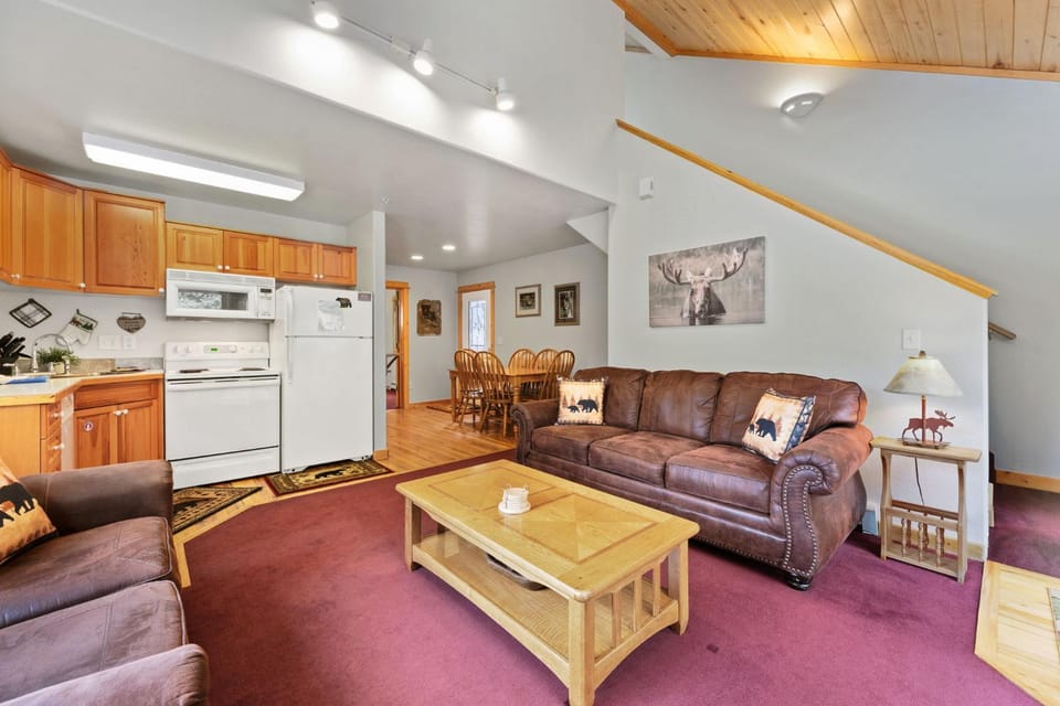 Bugle Pointe A15 by Estes Park Condos Apartment in Estes Park