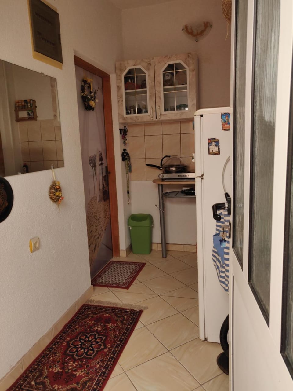 Property building, Kitchen or kitchenette, stove
