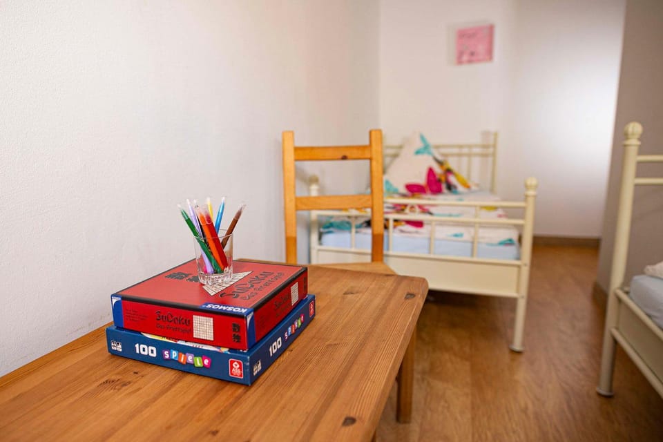 Photo of the whole room, Bedroom