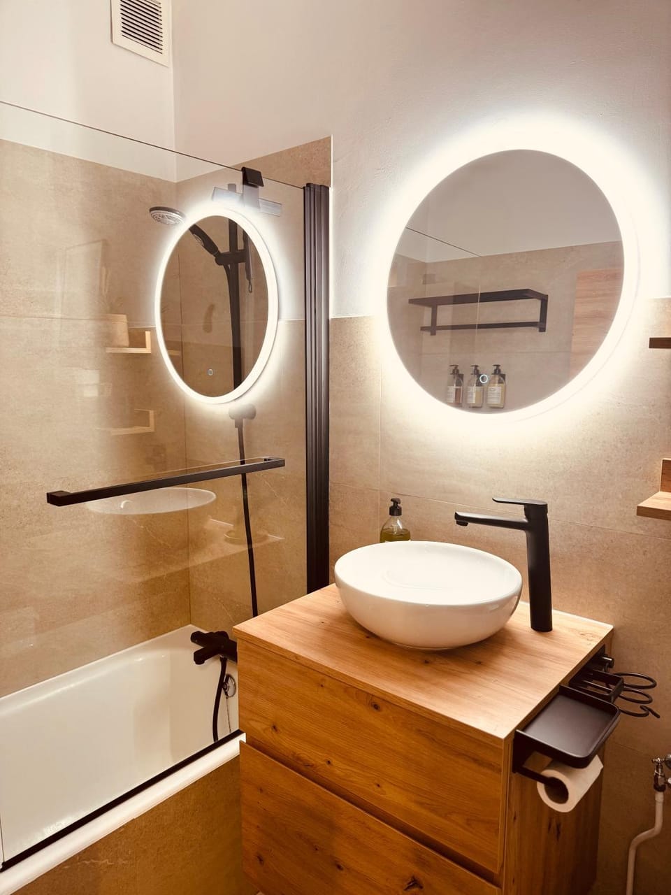Bathroom, Bath