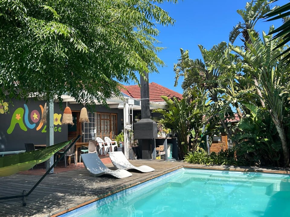 Patio, Day, Property logo or sign, Summer, BBQ facilities, Garden, Garden view, Pool view, Swimming pool, sunbed