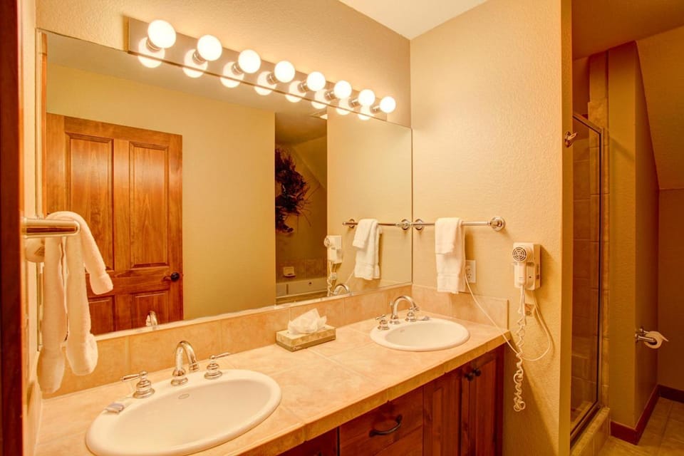 Main Street Station 1503 by Great Western Lodging Apartment in Breckenridge