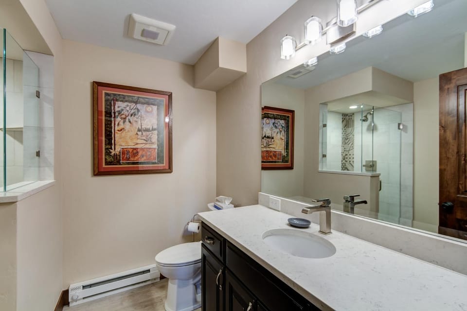 Mountain View Easy - Woods Manor A201 by Great Western Lodging Apartment in Breckenridge
