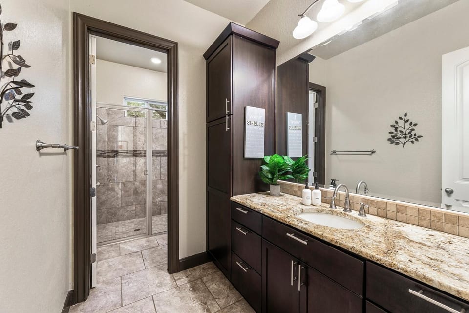 Shower, Bathroom