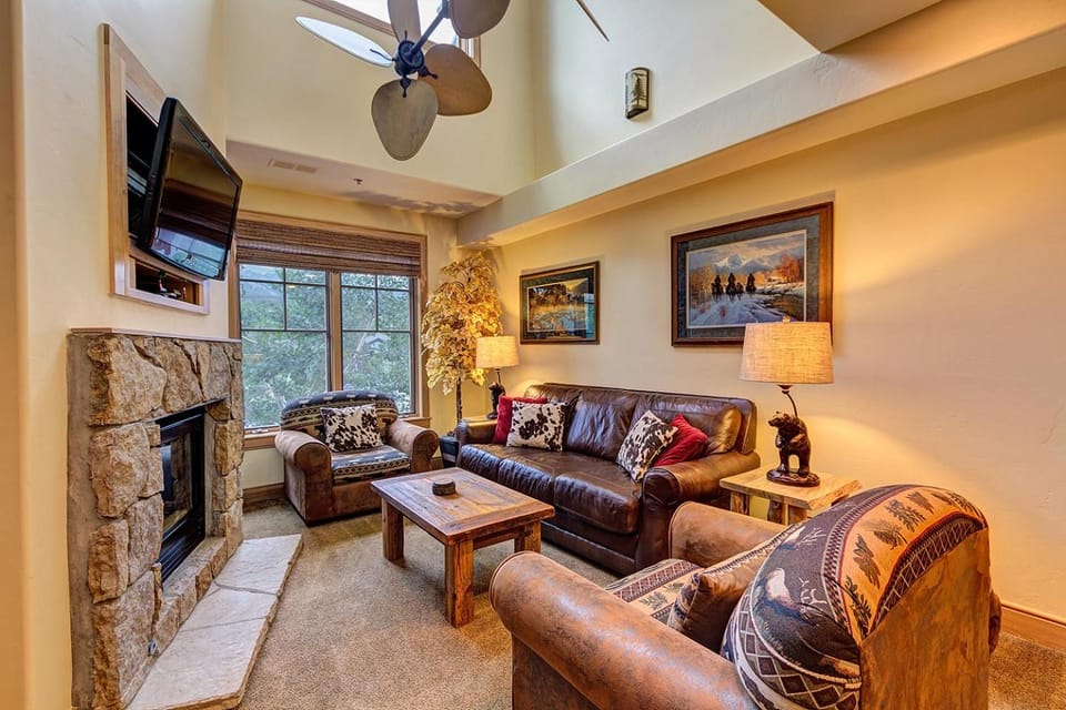 Park Avenue Lofts 304 by Great Western Lodging Apartment in Breckenridge