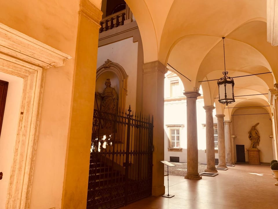 TL Palazzo Fantuzzi Apartment in Bologna