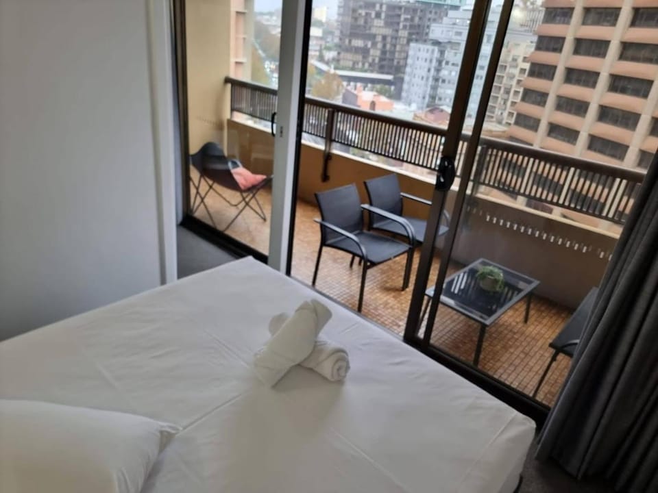 Bed, View (from property/room), Balcony/Terrace, Bedroom