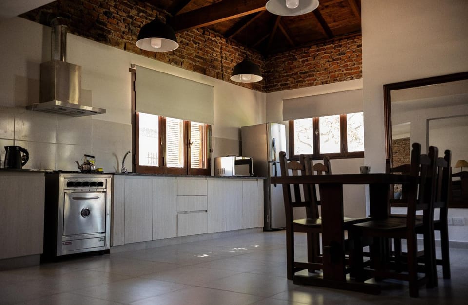 Kitchen or kitchenette, Dining area, dishwasher, oven, pet friendly, stove