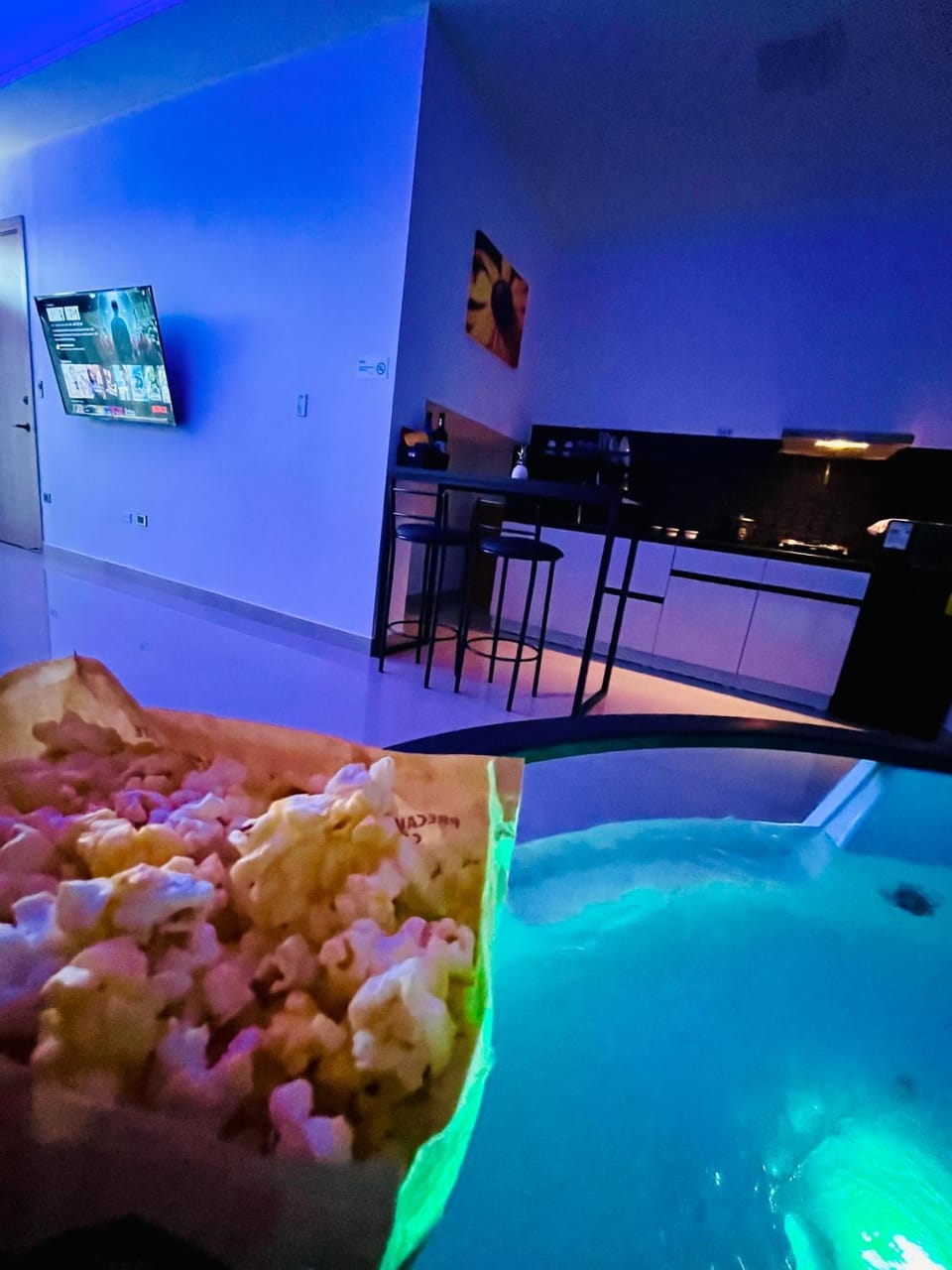 Hermosa Suite & Jacuzzi & Balcón - Piso 1 - 10min del Consulado Americano Apartment in Guayaquil