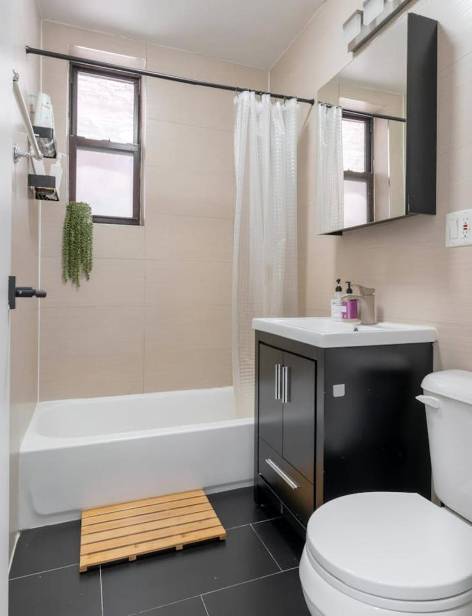 Lavish Downtown Manhattan Oasis in Union Square Apartment in East Village