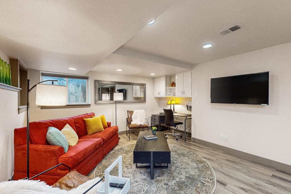 Easy Commuting! Renovated Greeley Apartment House in Greeley