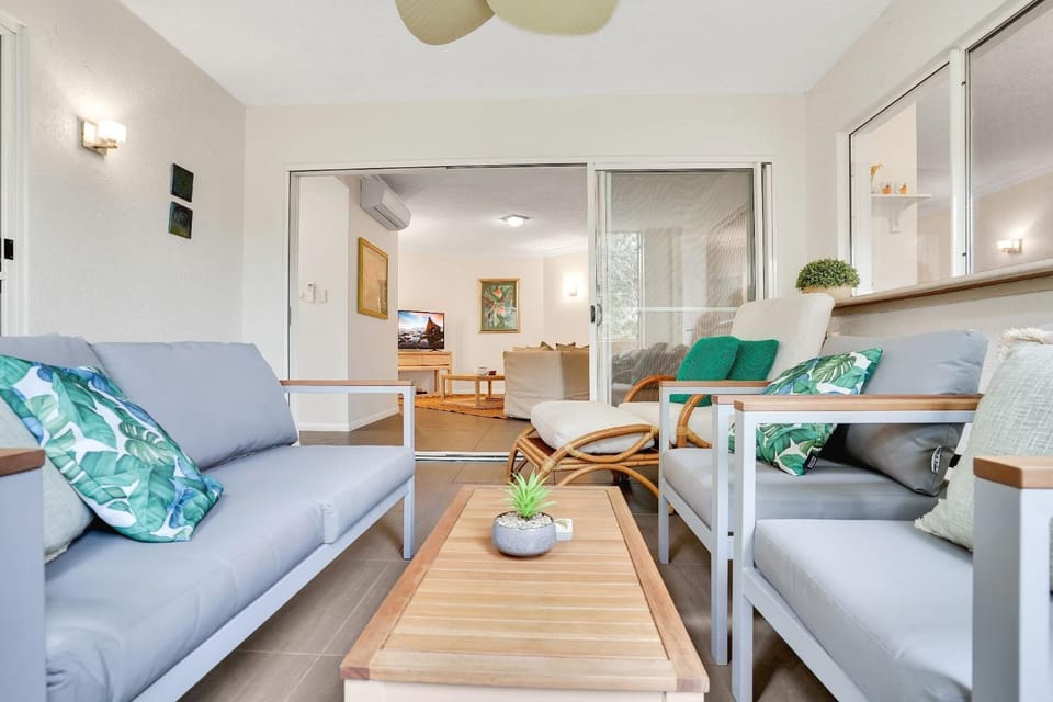 Lotus Lakes - Resort Style Living Apartment in Edge Hill