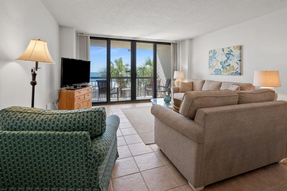 Shoreham Towers 2C condo Apartment in North Myrtle Beach