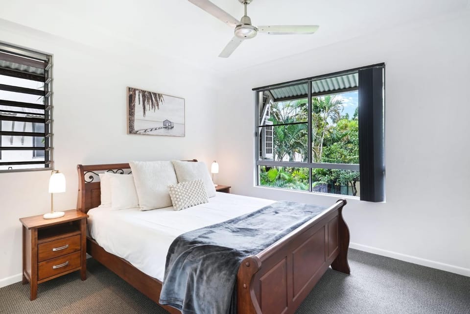 Royal Pavilions 8 Apartment in Cairns