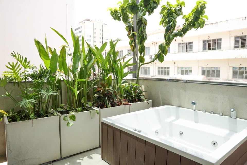 Natural landscape, Hot Tub, Bath