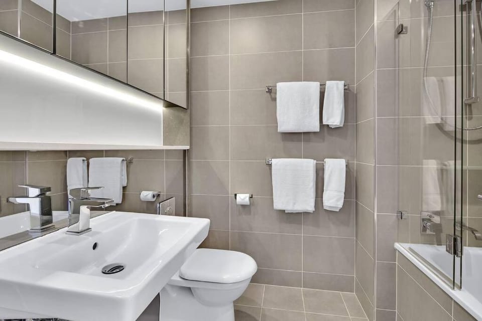 Amazing two bedroom St Leonards ATC62010 Apartment in Sydney