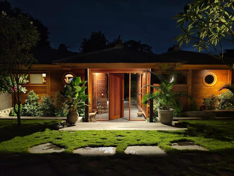 Property building, Night
