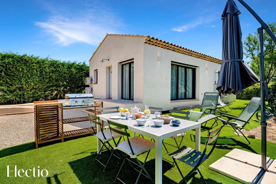Garden, Dining area, Garden view