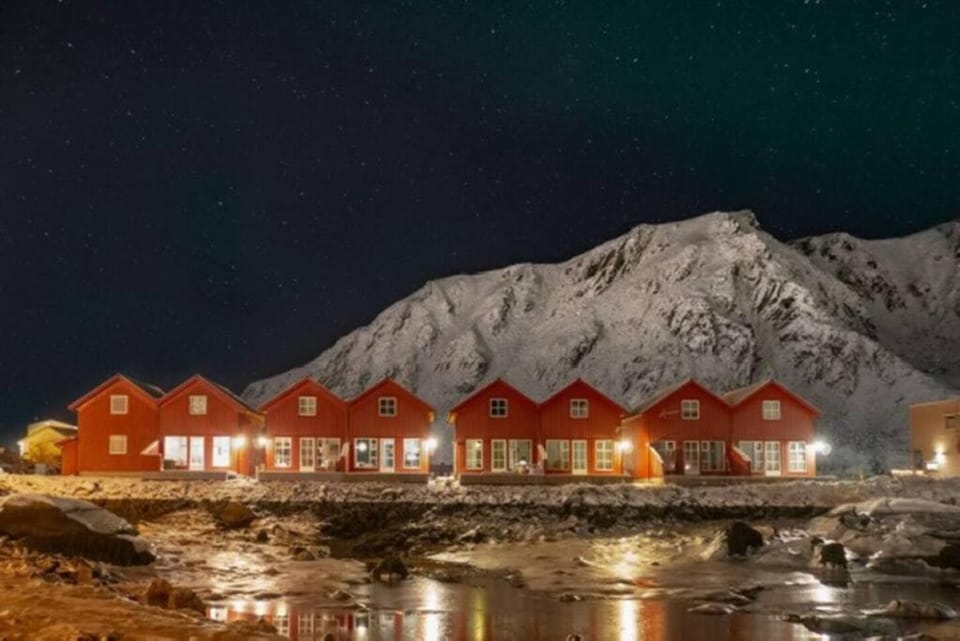 Modern Fisherman Cabin Cabin in Lofoten