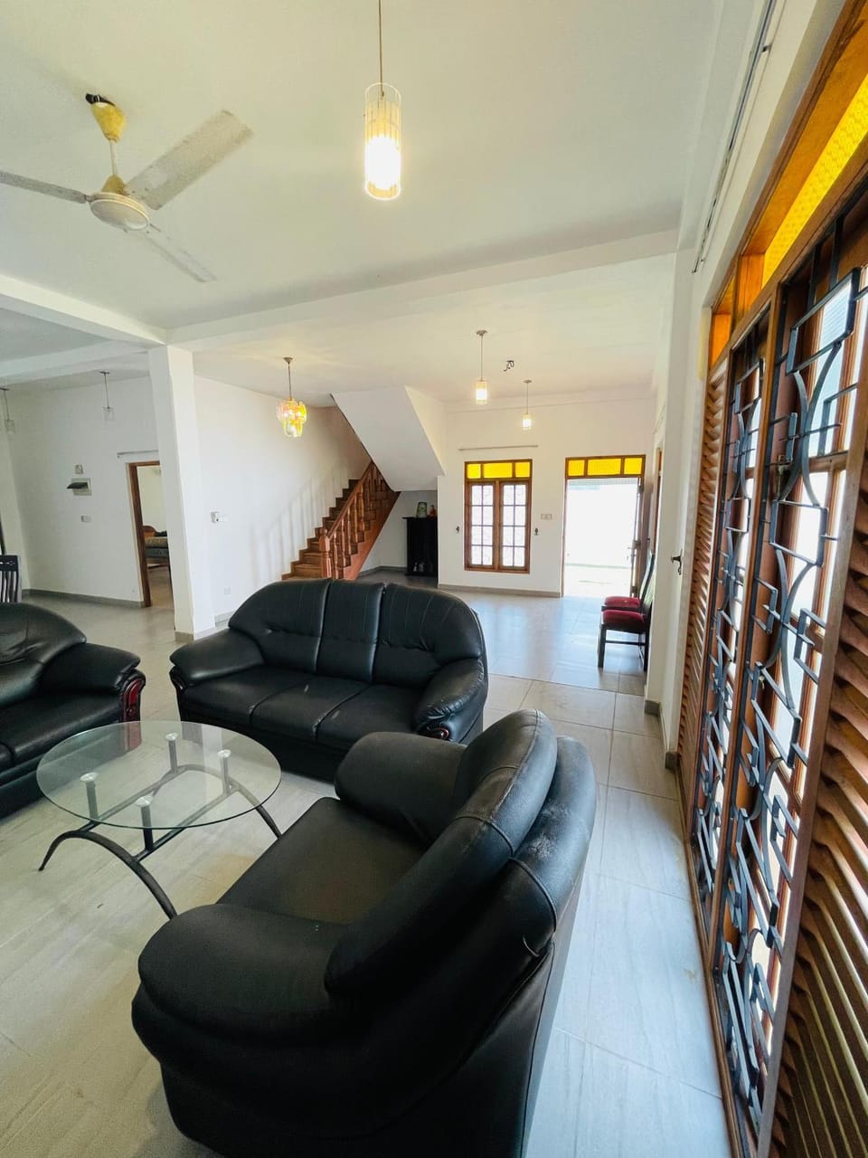 Living room, Seating area