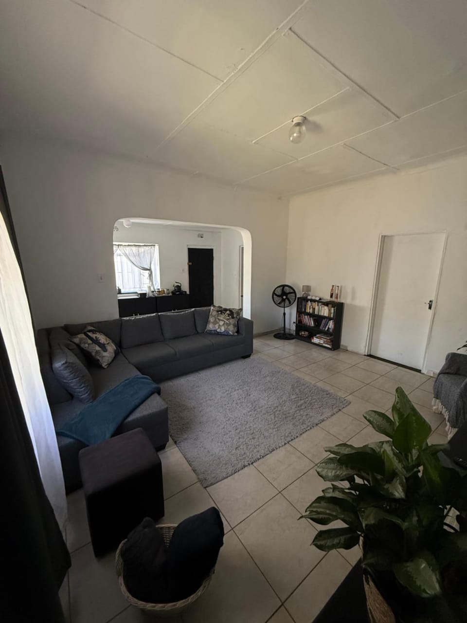 Noir & Blanc Apartment in Gauteng