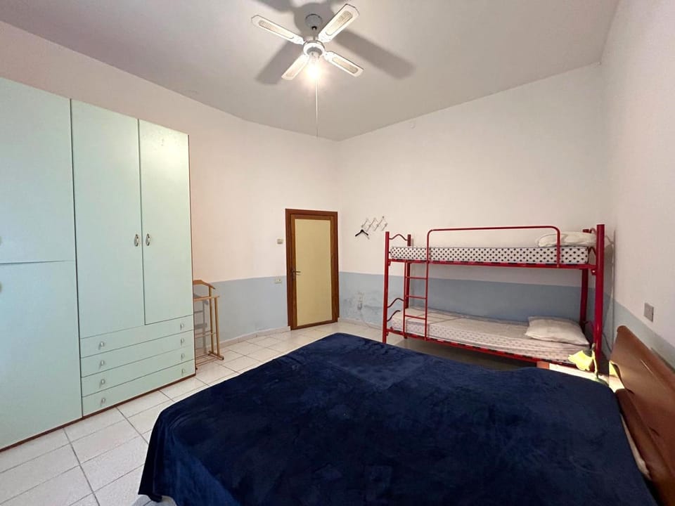 Photo of the whole room, Bedroom, fireplace