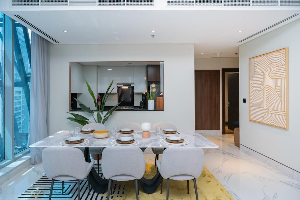 Living room, Seating area, Dining area, Food