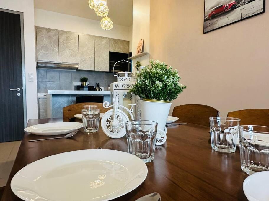 MVD19#Family Suite 8pax 3 Rooms M Vertica Velocity Mall Cheras IKEA Mytown Short Walk to MRT & LRT Maluri Apartment in Federal Territory of Kuala Lumpur