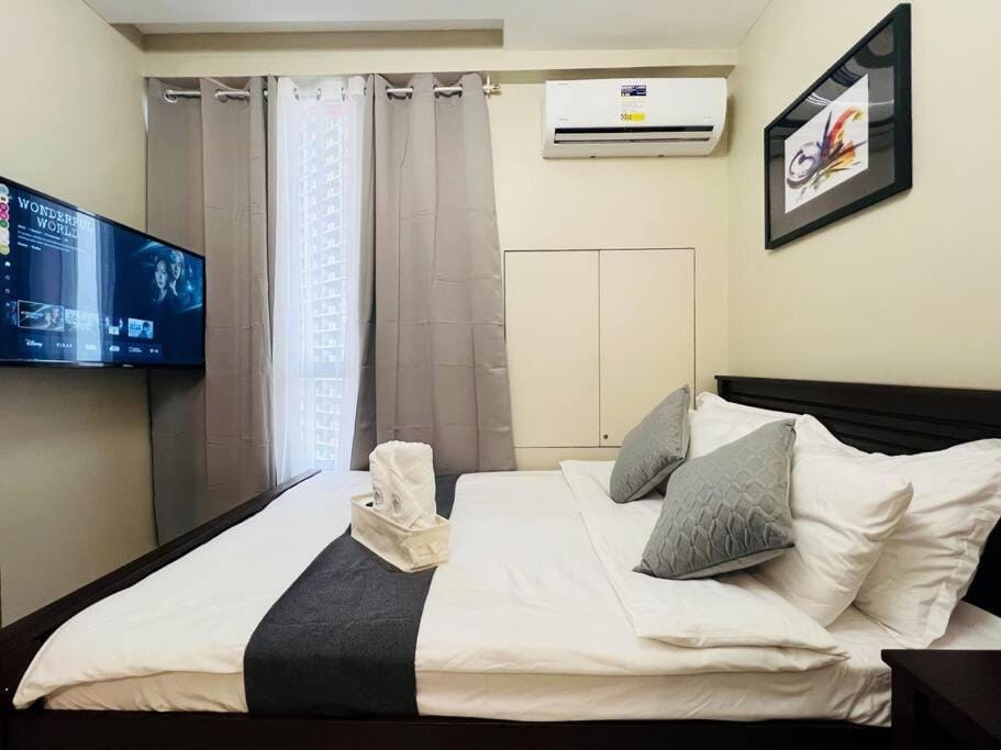 Citispace 1BR Condotel Suite at Sunshine100 City Plaza #SS04A Apartment in Mandaluyong