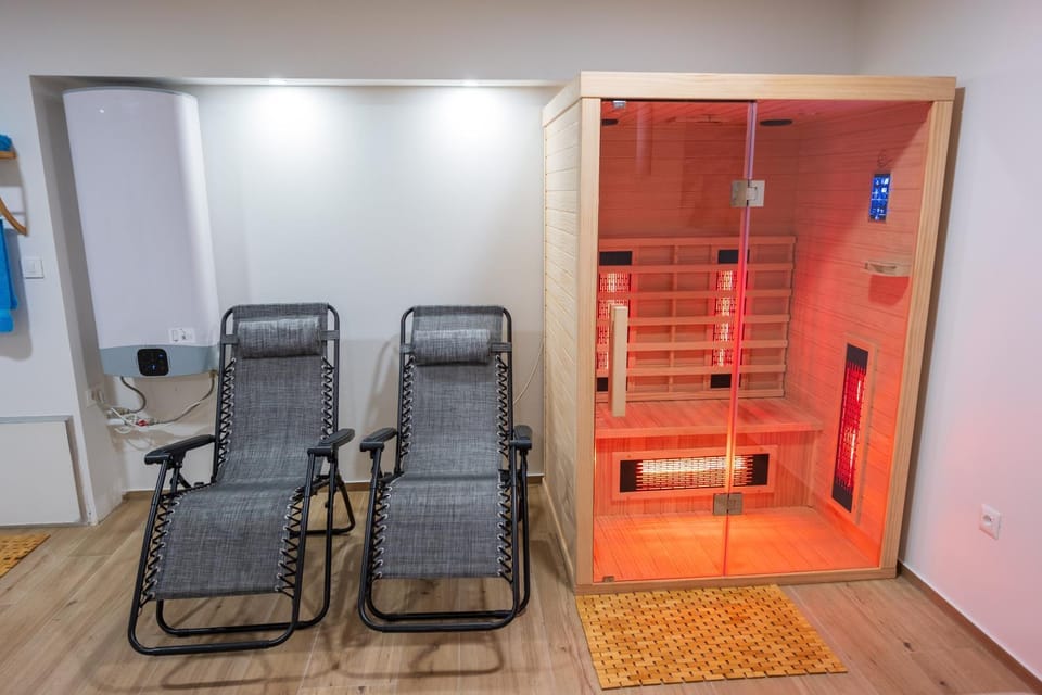 Sauna, sunbed