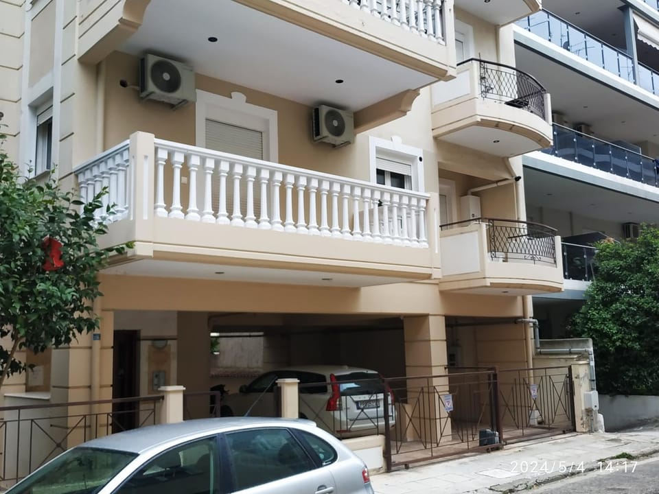 Neighbourhood, View (from property/room), Balcony/Terrace, Balcony/Terrace, Street view, Location